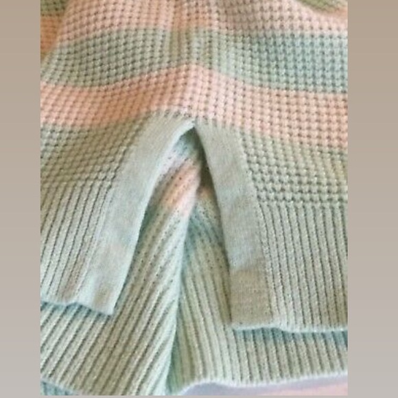 Gap Pullover Striped Sweater - Picture 3 of 5